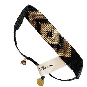 NWT Mishky Peeky Black & Gold Beaded Bracelet